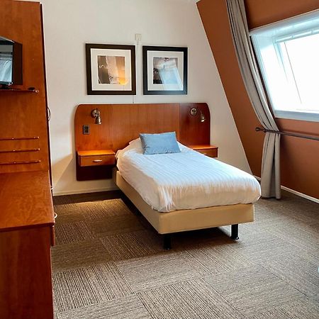 Ruinen De Stobbe Hotel & Suites מראה חיצוני תמונה